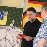 Museumsleiter Theo Männer (r.) und Kunstherbst-Koordinator Karl Stumpfi